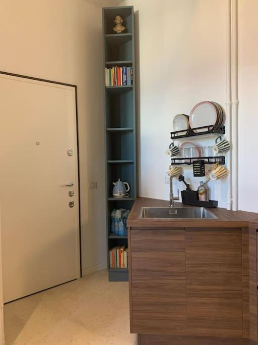 Lovely Studio Flat In Bocconi มิลาน ภายนอก รูปภาพ